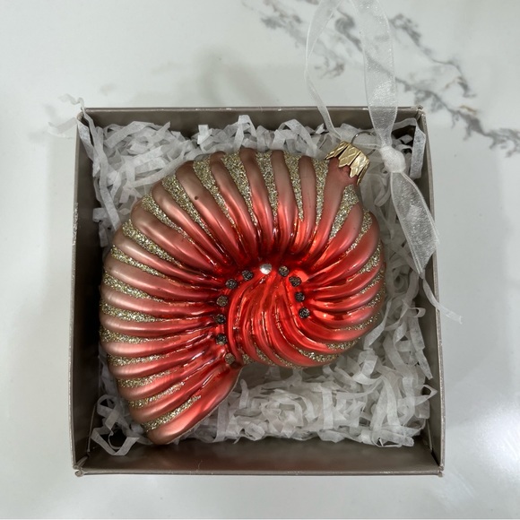 CONCH SHELL Glass Ornament Home Decor Poland NORDSTROM HOME Year Around - Picture 5 of 8